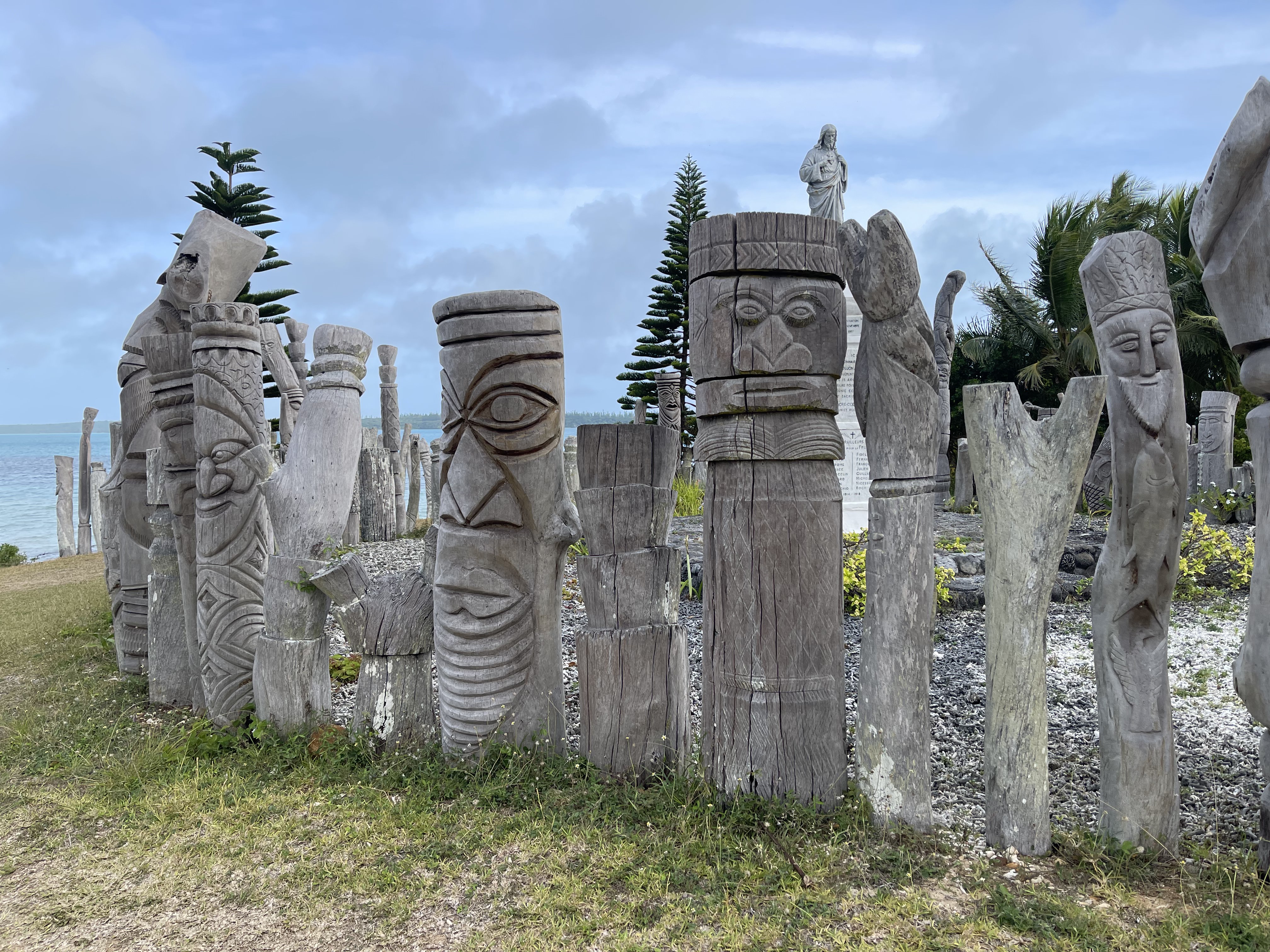 Tiki sculptures