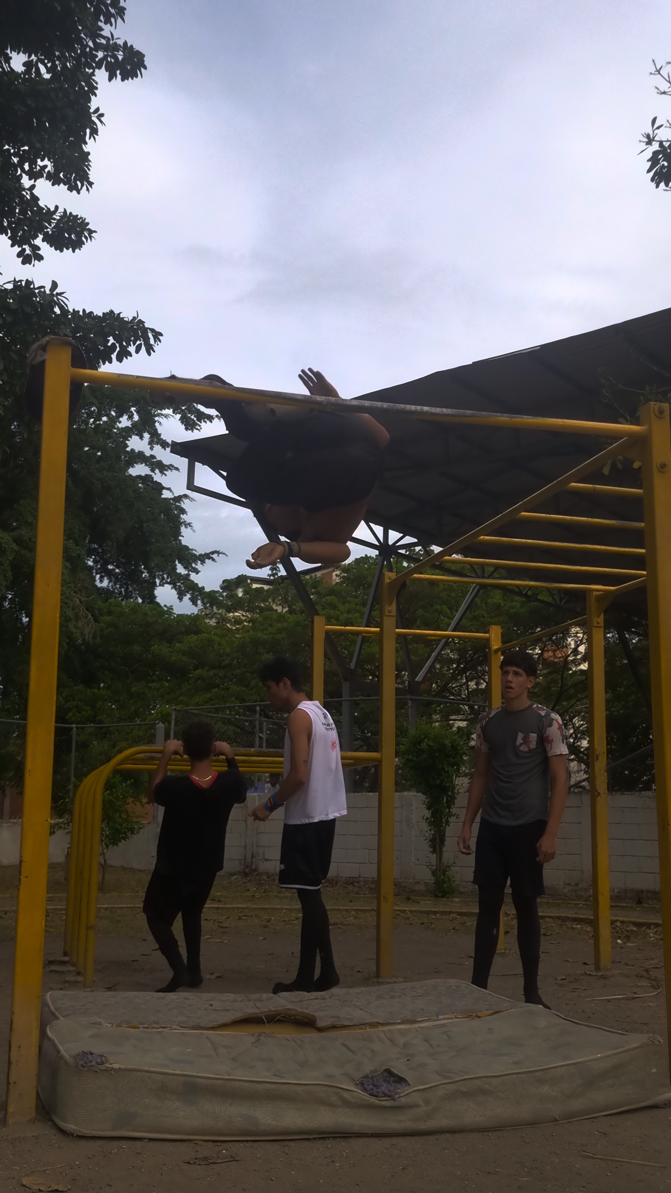 VideoCapture_20250612-115518.jpg