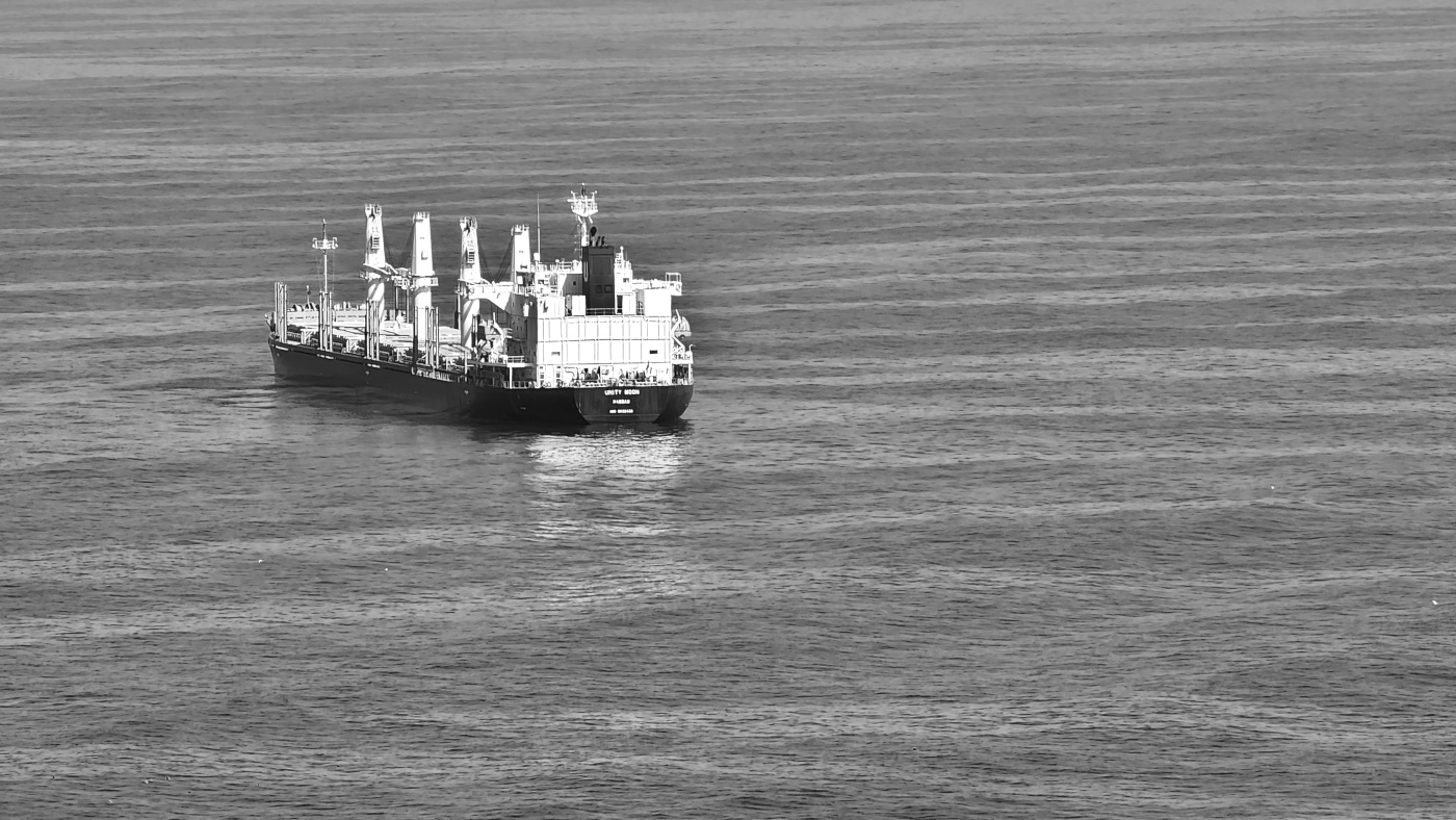 ships-011-bw.jpg