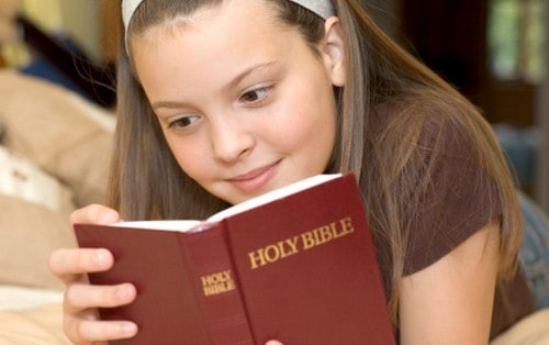  "bible-reading.jpg"