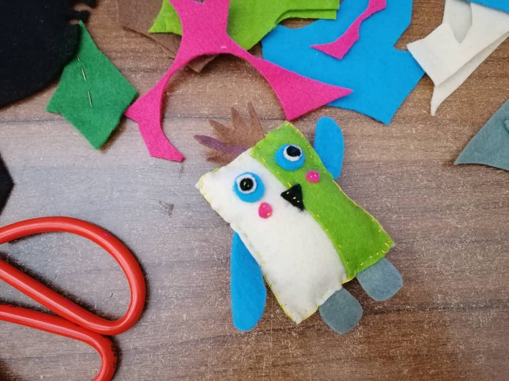 diy-owl4-felt (13).jpeg