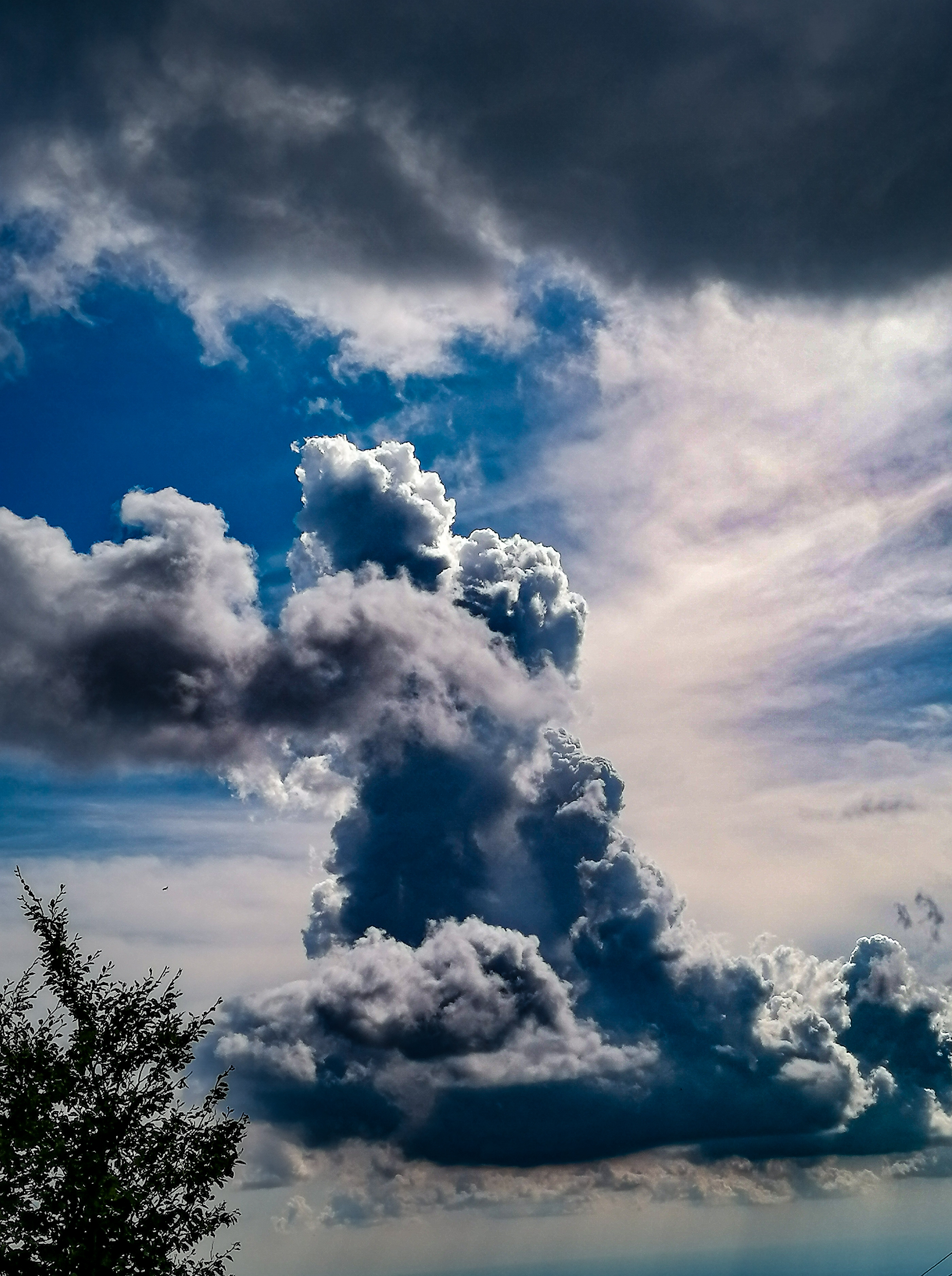 gigante_nuvole-.jpg