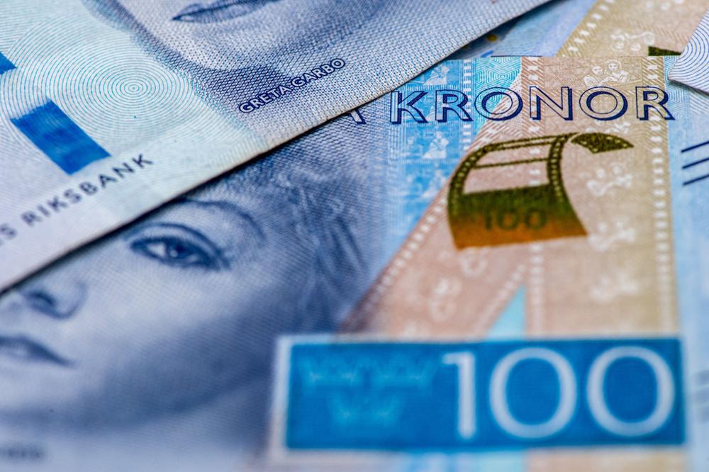 Swedish 100 Krona Banknotes.jpg