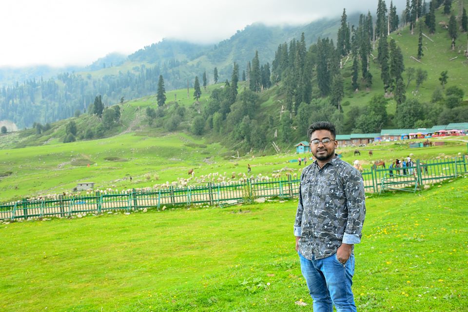 gulmarg kashmir.jpg