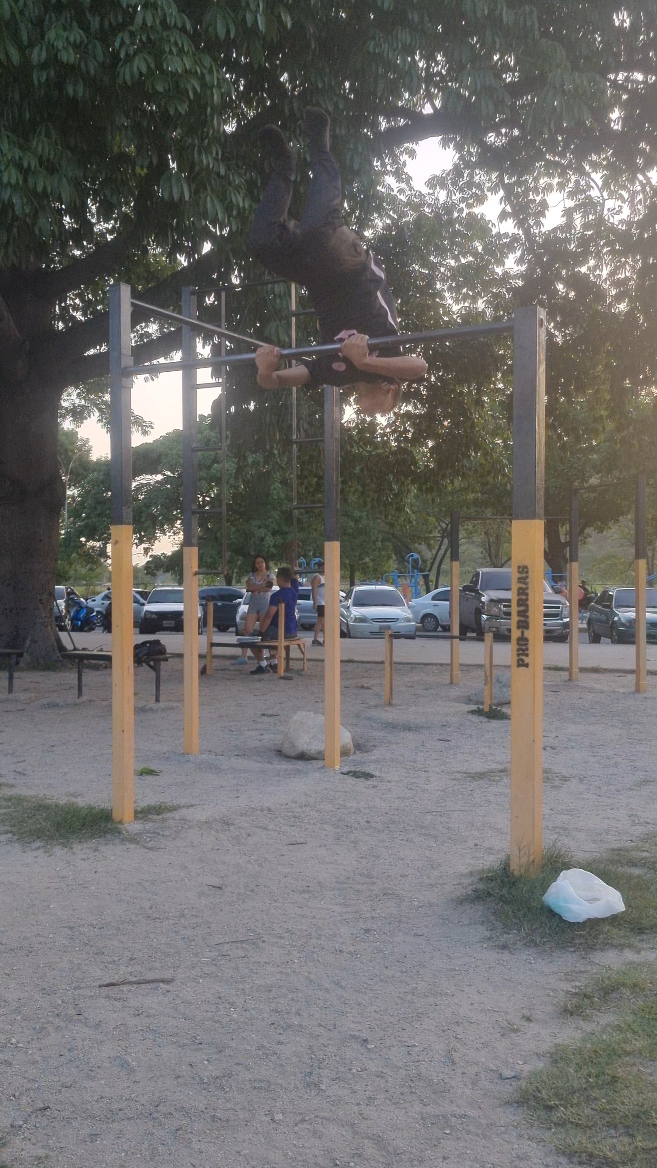VideoCapture_20250626-215111.jpg
