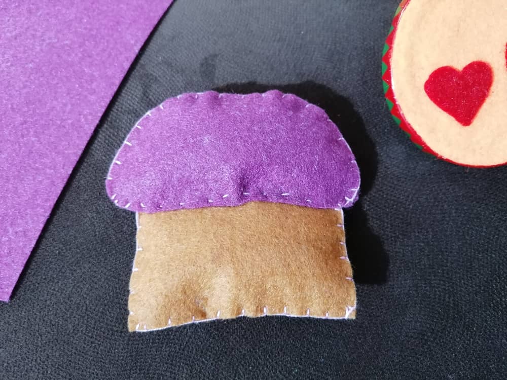 diy-felt-house (2).jpeg