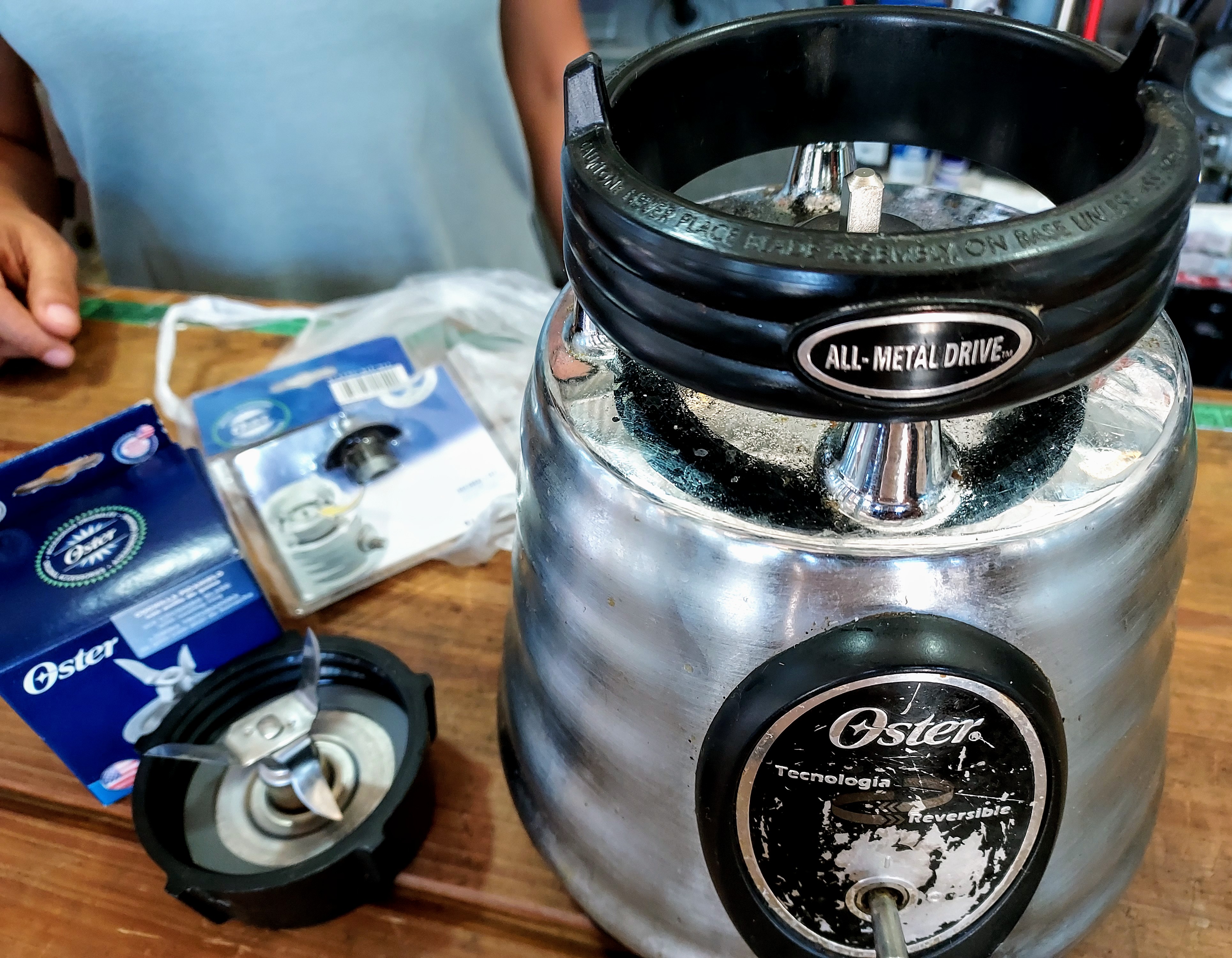 Paying for the repair of my blender with my HBD, Crypto adoption in Sucre- Venezuela..