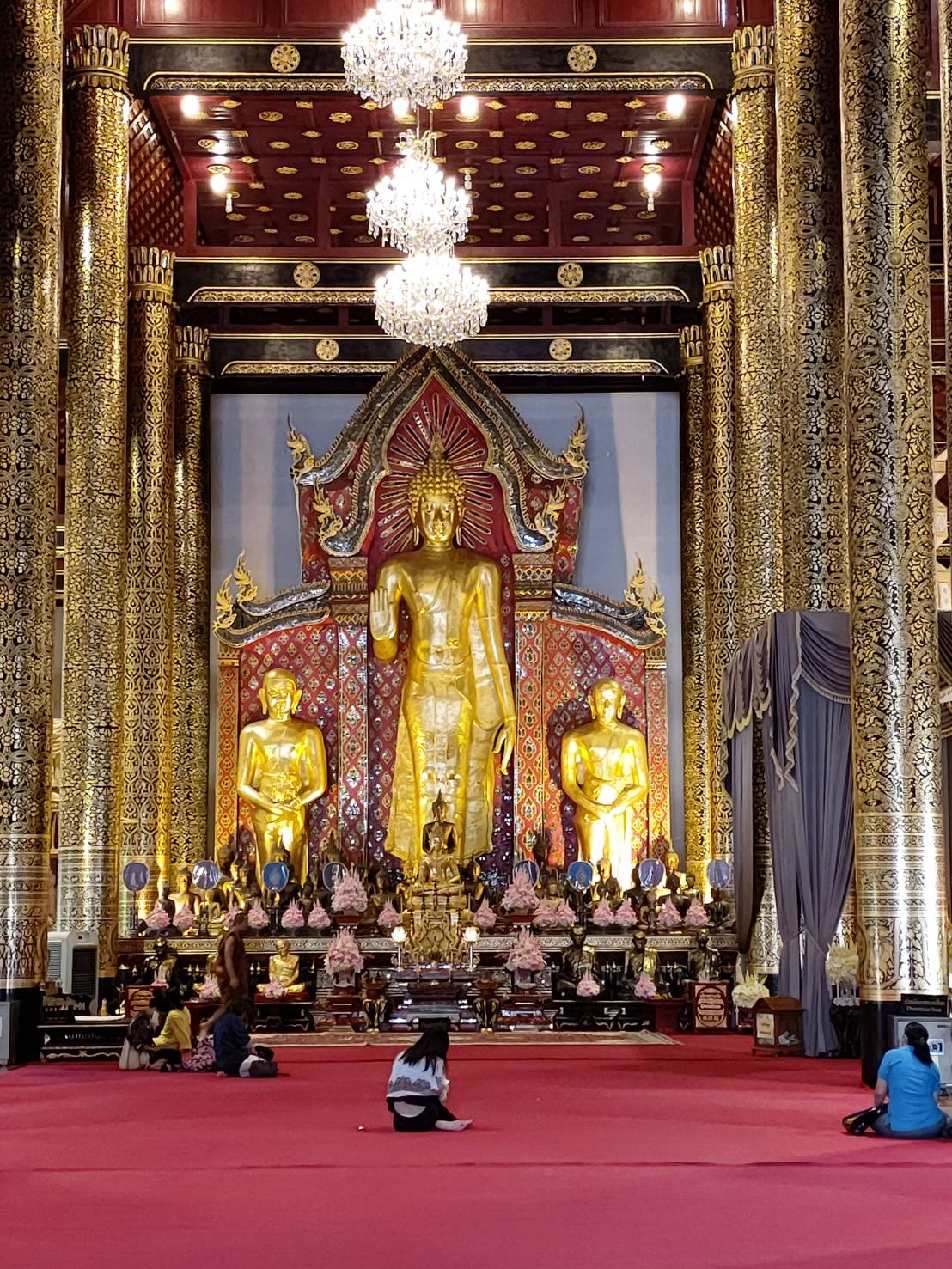 Wat Chedi Luang1.jpg