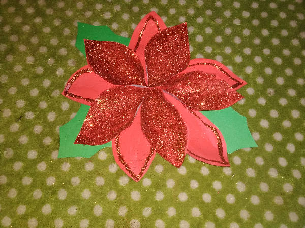 How to make Paper Christmas Flower - Step by step /// Como hacer Flor de  Navidad de Papel – Paso a paso — Hive