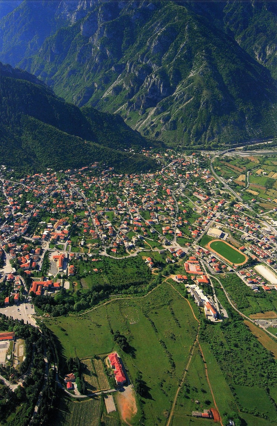 img034_1.jpg