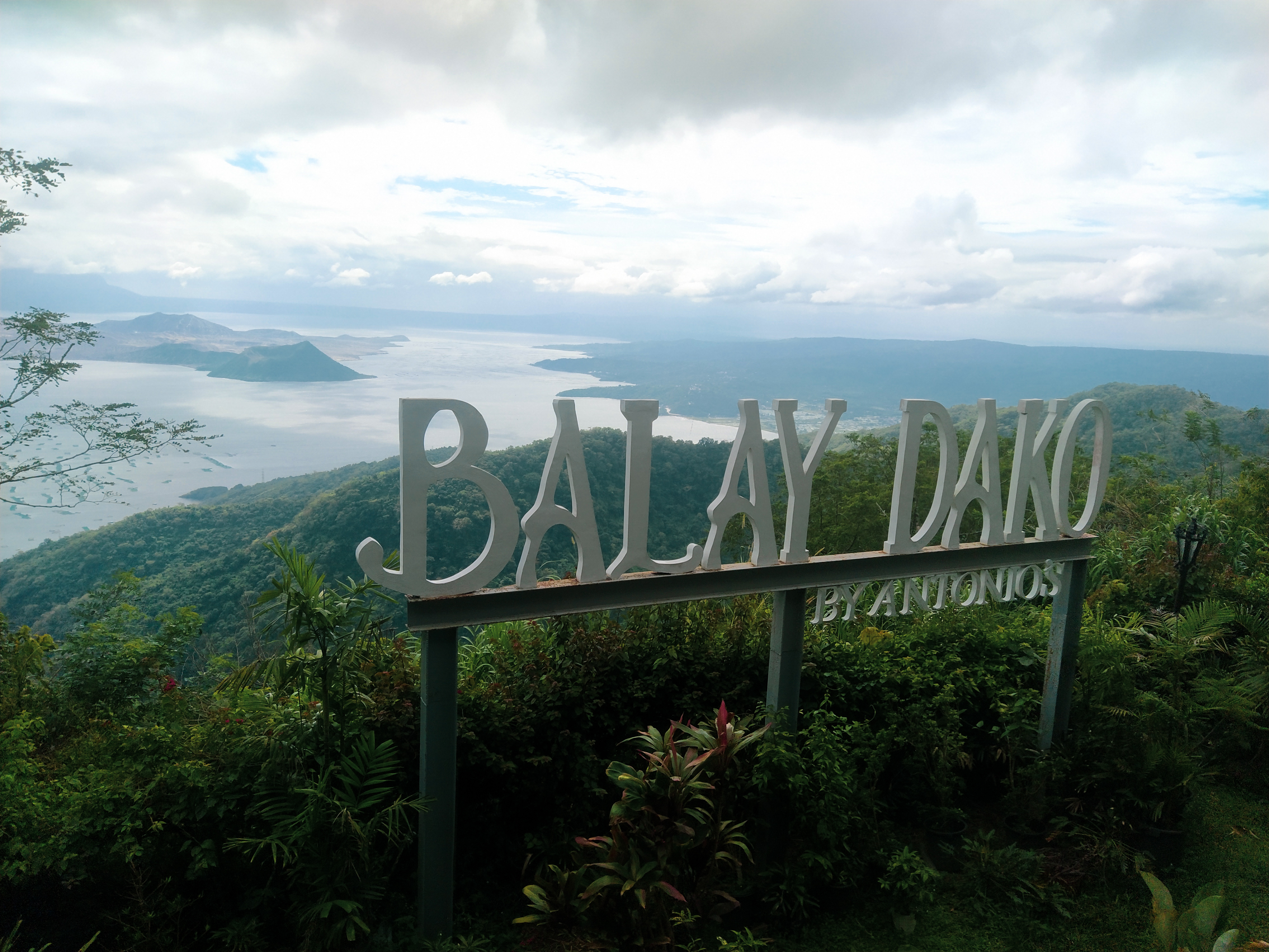  "Balay Dako - Scenery 1.jpg"