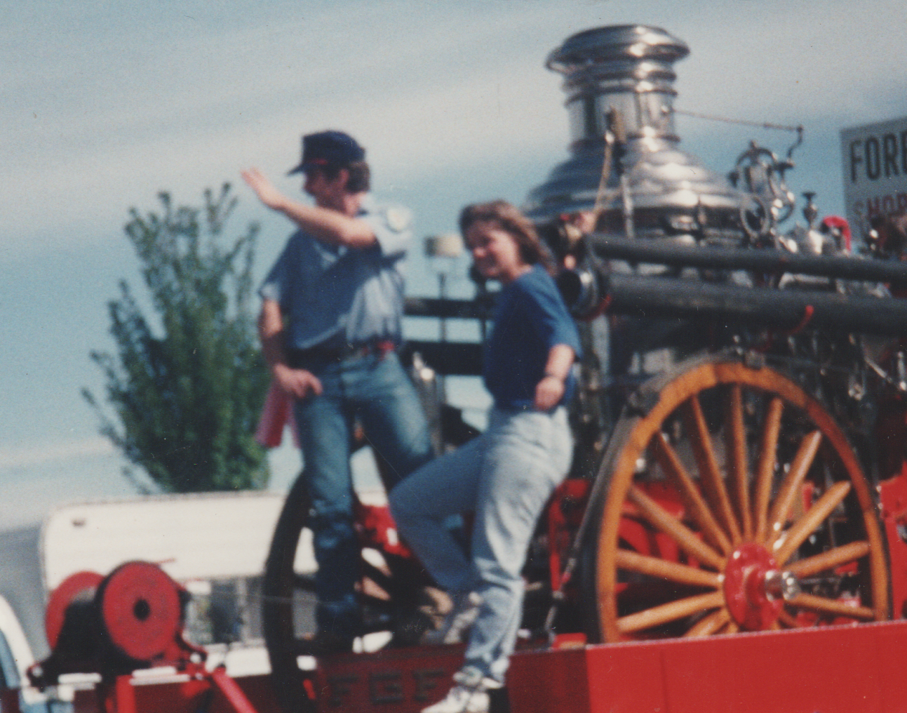 1992-09 - Fair in Forest Grove, parade, rides, Katie, Rick, Joey, Crystal, by Marilyn-04.png