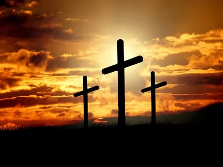 crosses-671379__340.webp