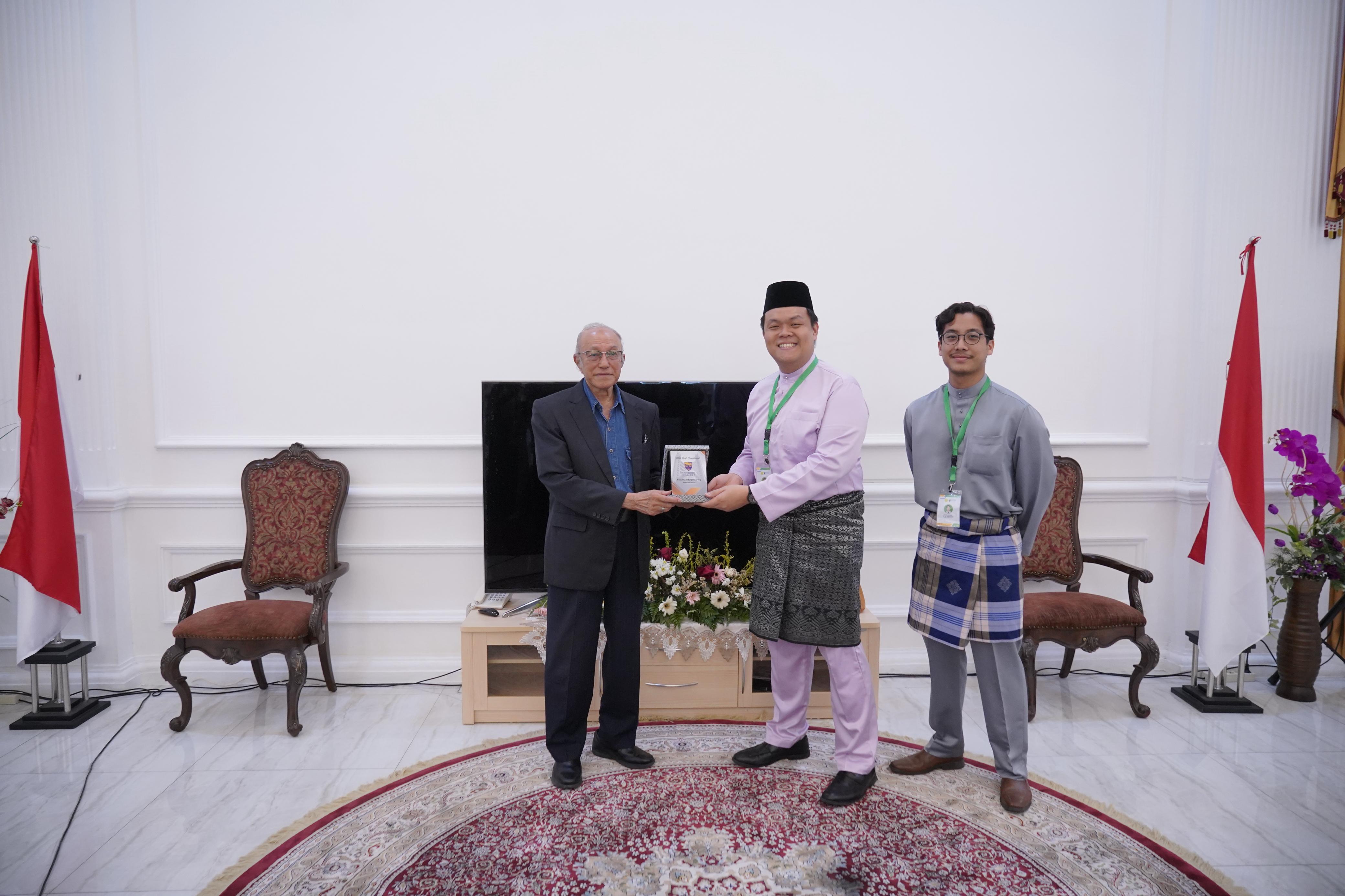 Wali di Malaya_02.jpg