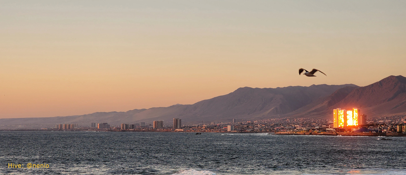 antofagasta-view-002.jpg