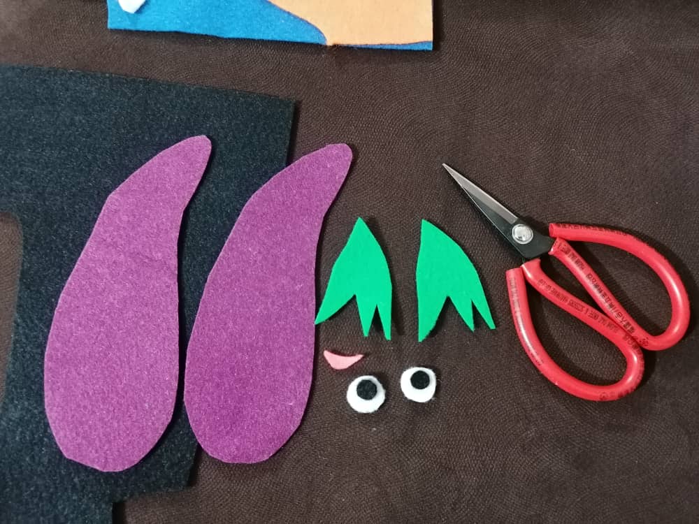 eggplant-diy-felt (4).jpeg