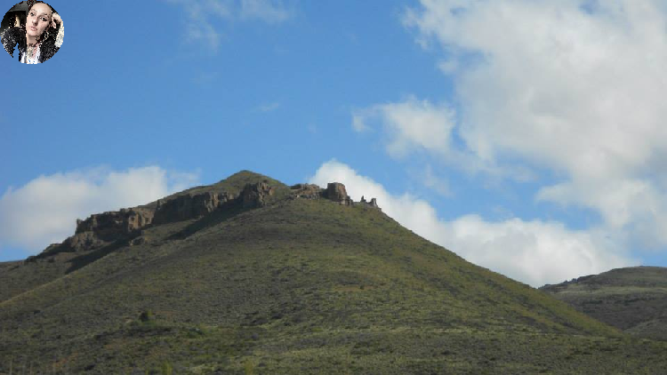 02.-Cerros de la estepa.png