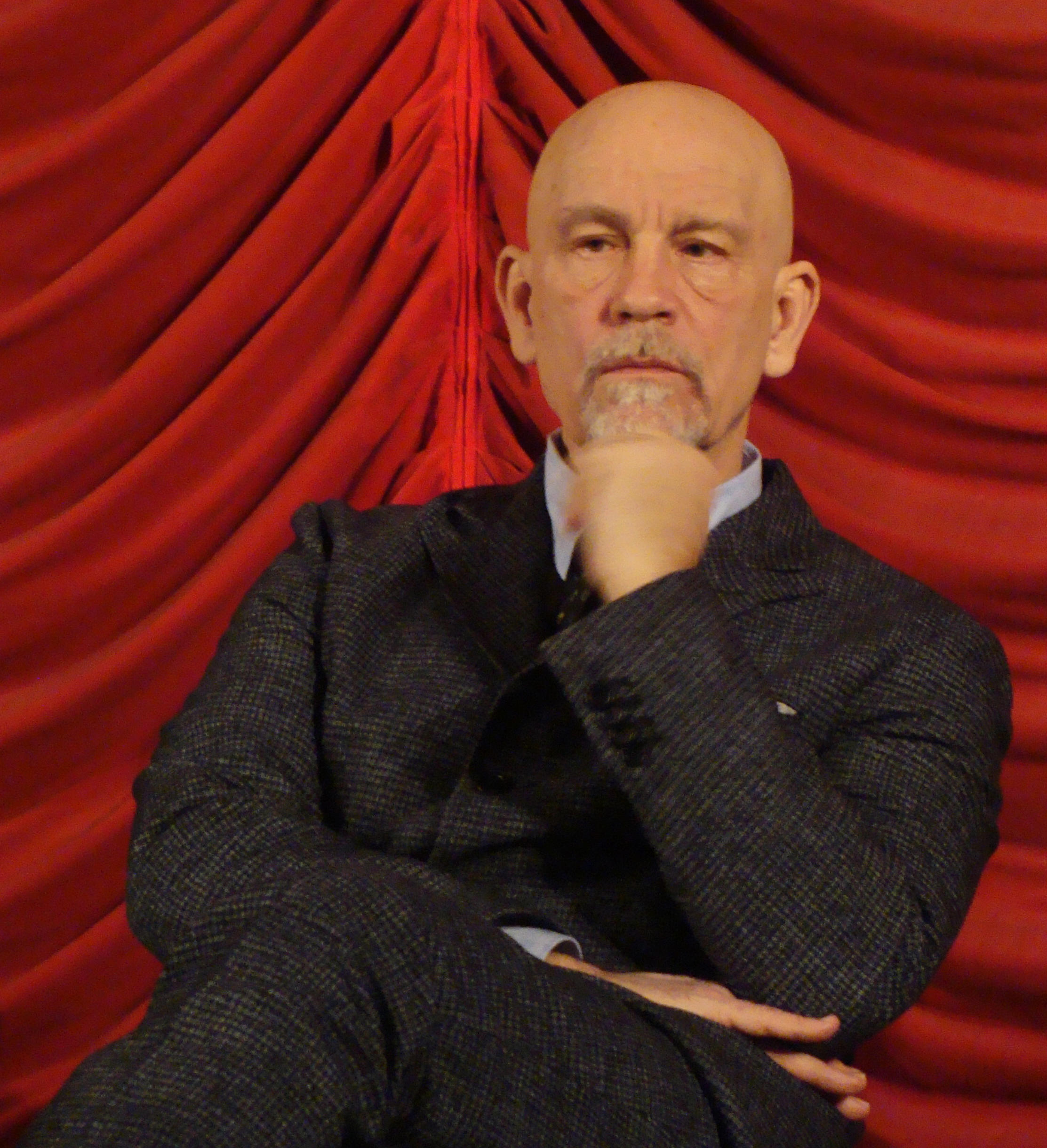 John_Malkovich_at_a_screening_of__Casanova_Variations__in_January_2015.jpg