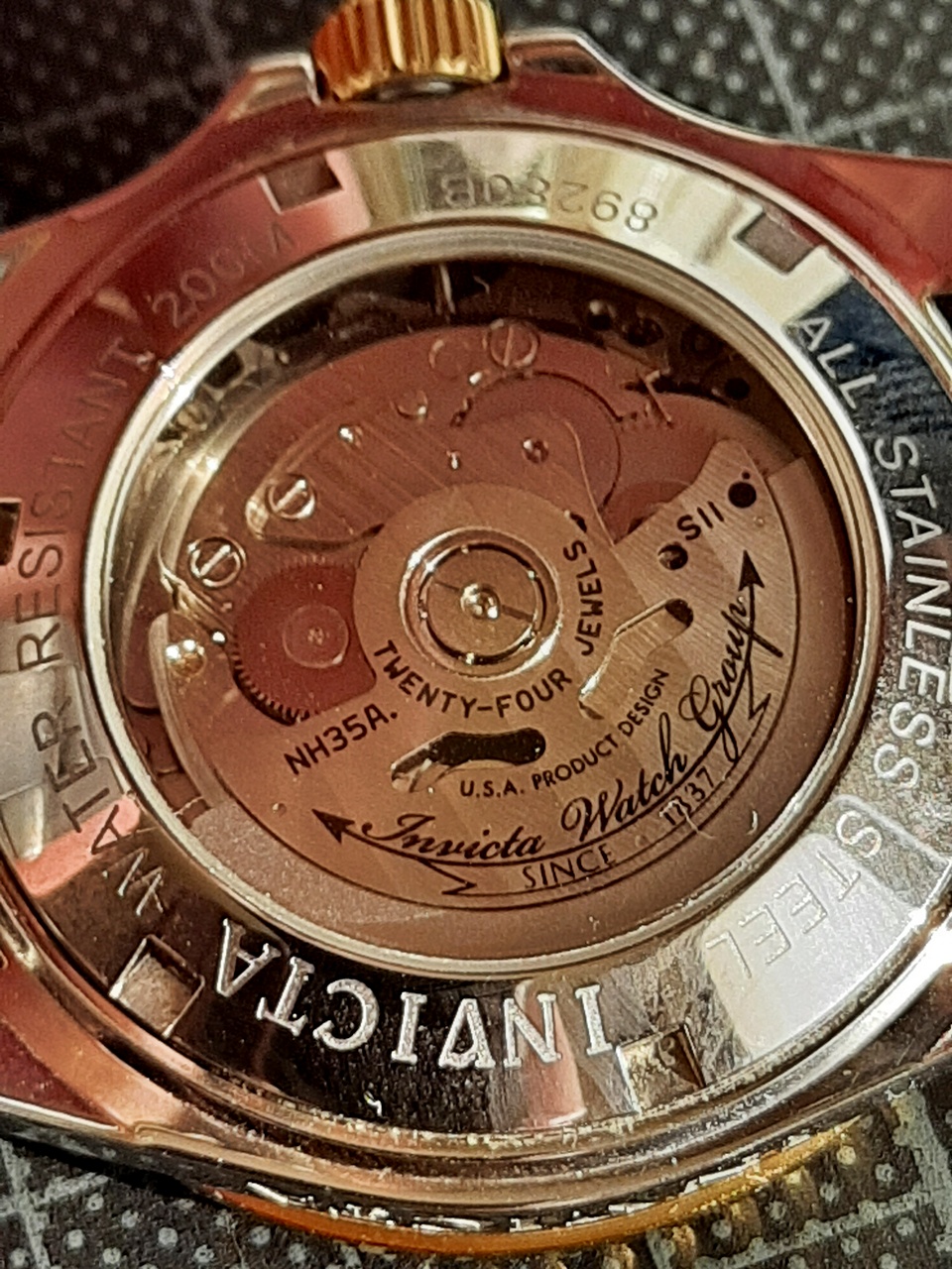 invicta 89280B 4.jpg