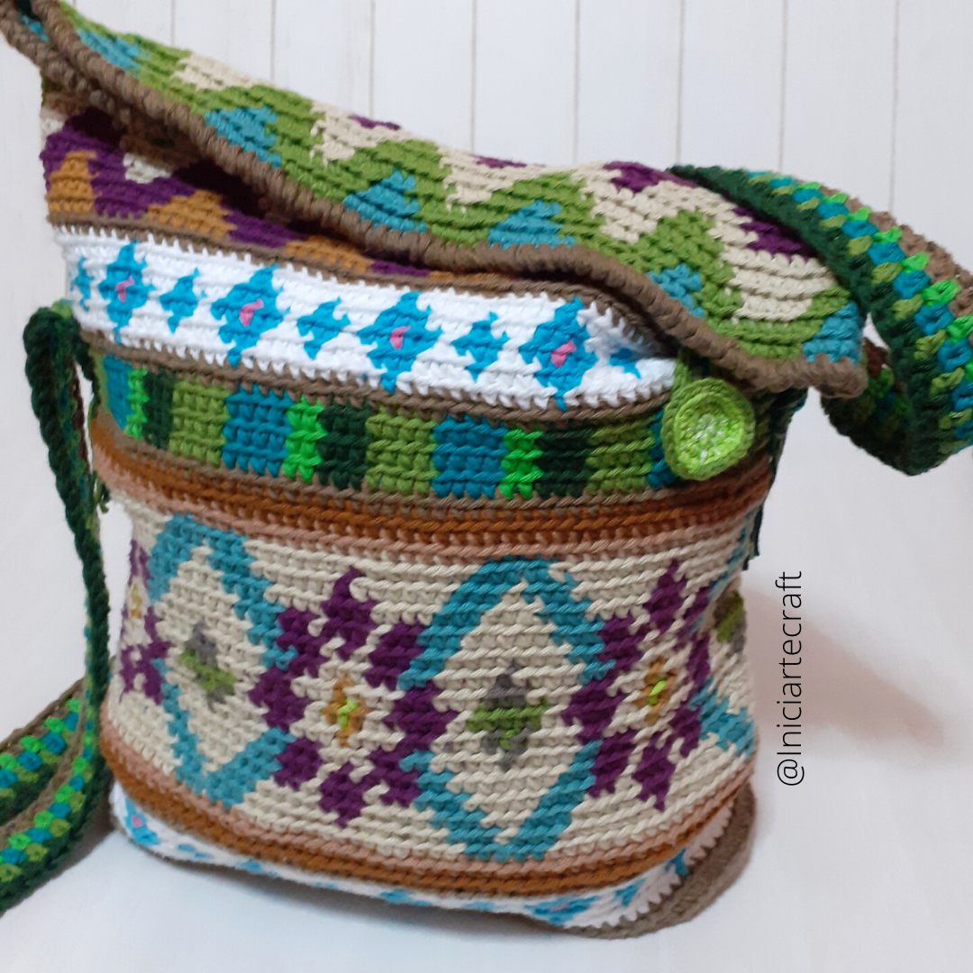 Tejido a crochet 14 Bolso tapestry inspirado en las mochilas Wayuu Tapestry bag inspired by Wayuu backpacks Hive