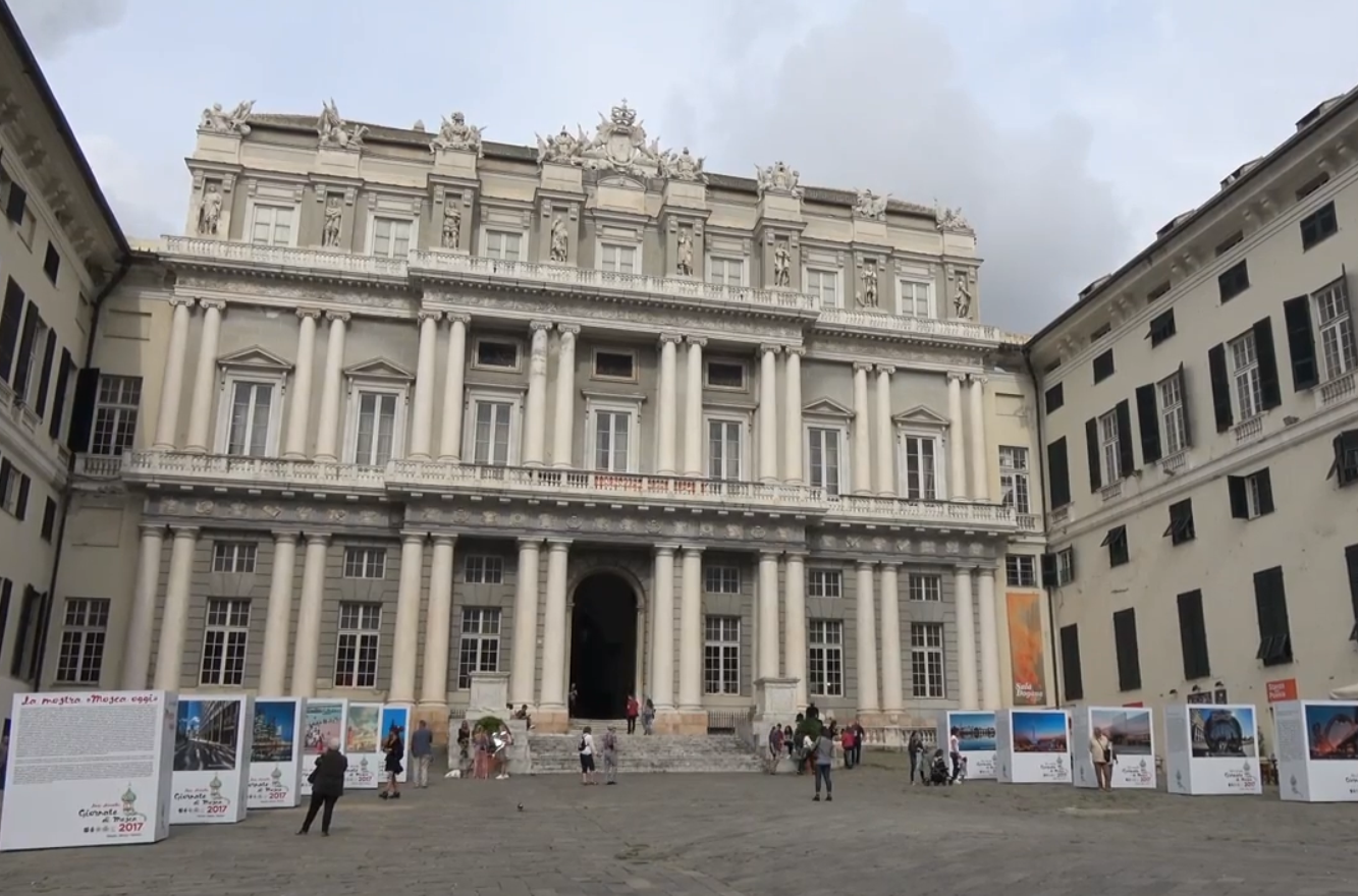 32.-Genova-fachada-Palazzo-Ducale.png