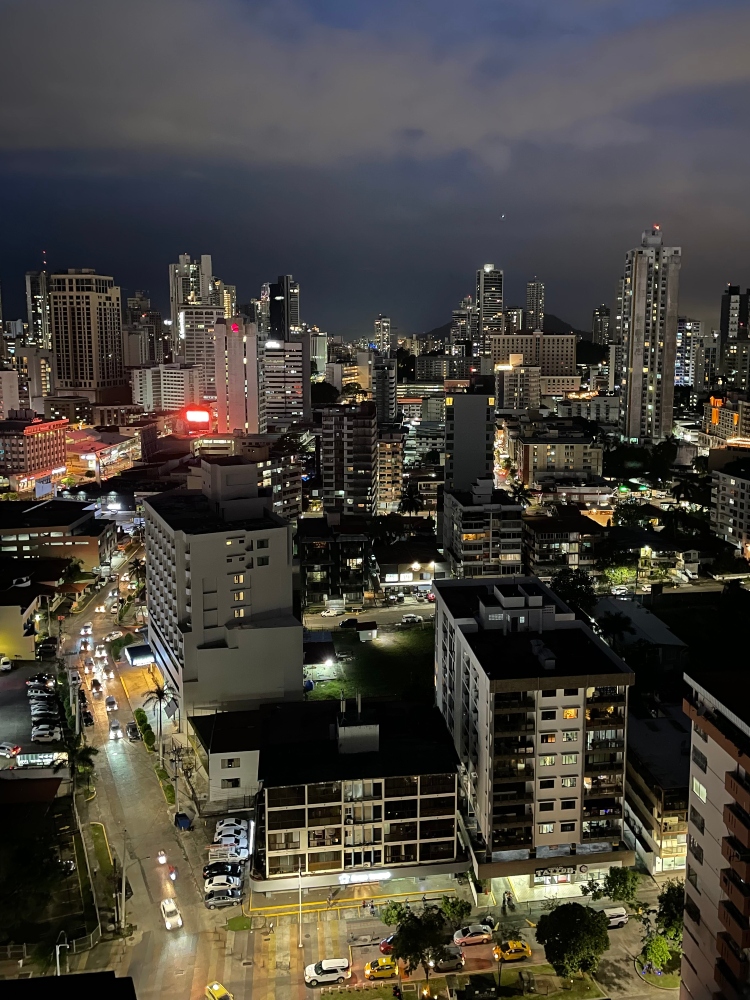 travel-panama-skyline-rooftop-a-sunscape.jpg