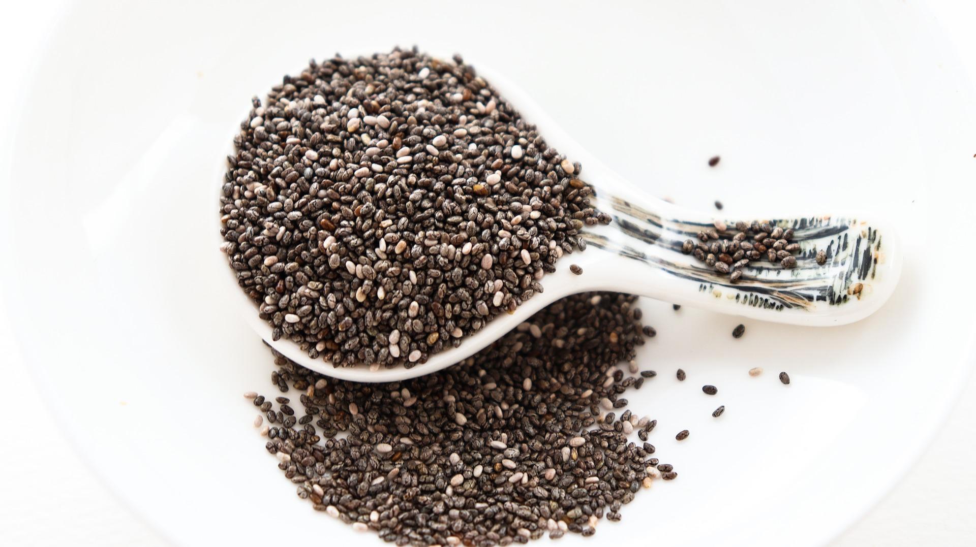 chiaseed-g0999576da_1920.jpg