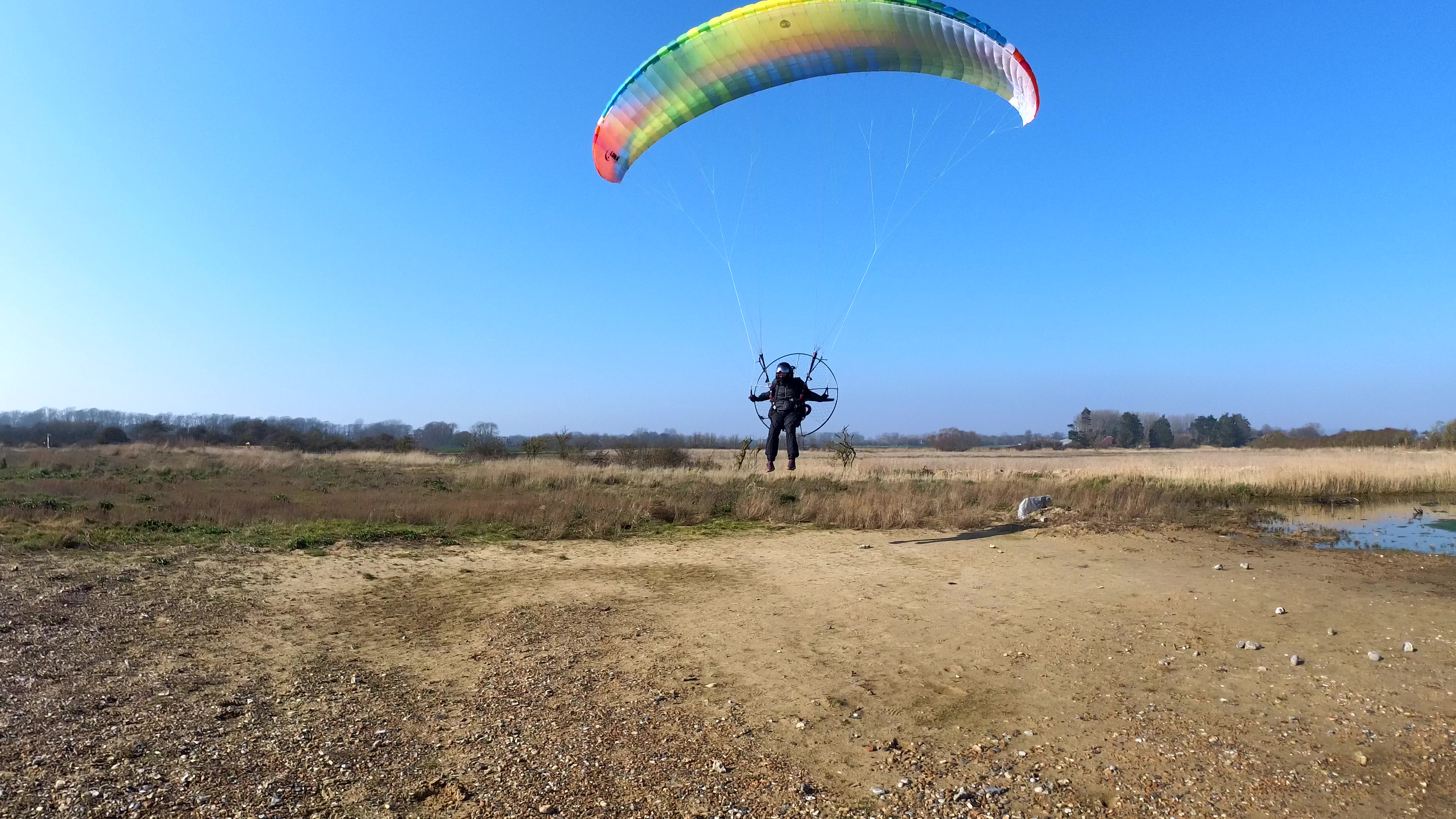 vlcsnap-2025-04-04-20h10m07s146.jpg