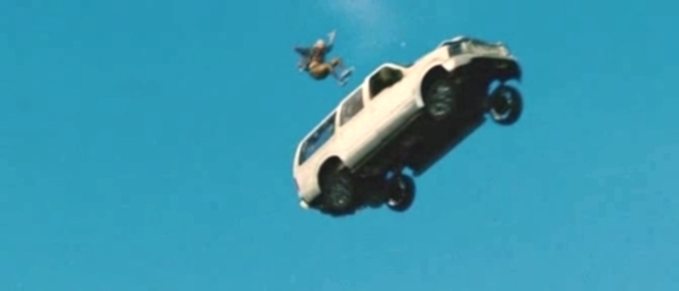 02 Levanta auto.jpg
