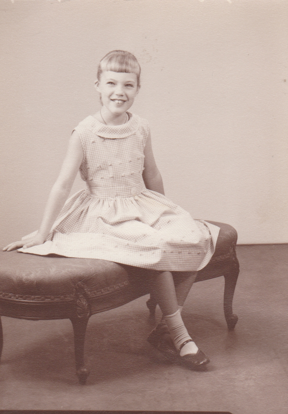 1959 or 1960 - Marilyn Morehead at grade school age 8 or 9.jpg
