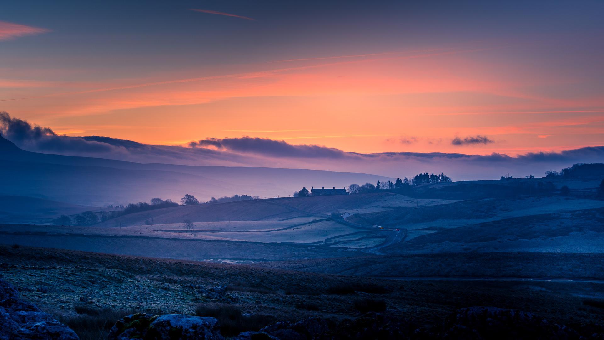 yorkshire-dales-gc6a924f70_1920.jpg