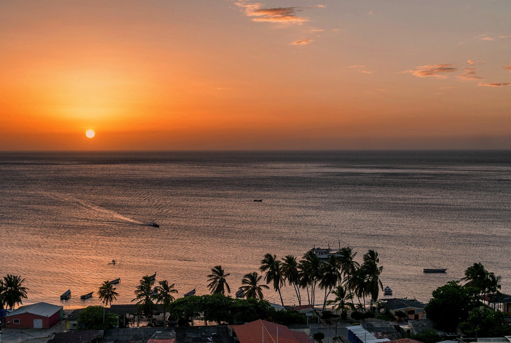 Atardecer Bahia Juan G.jpg