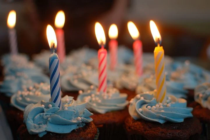 birthday-cake-380178__480.webp