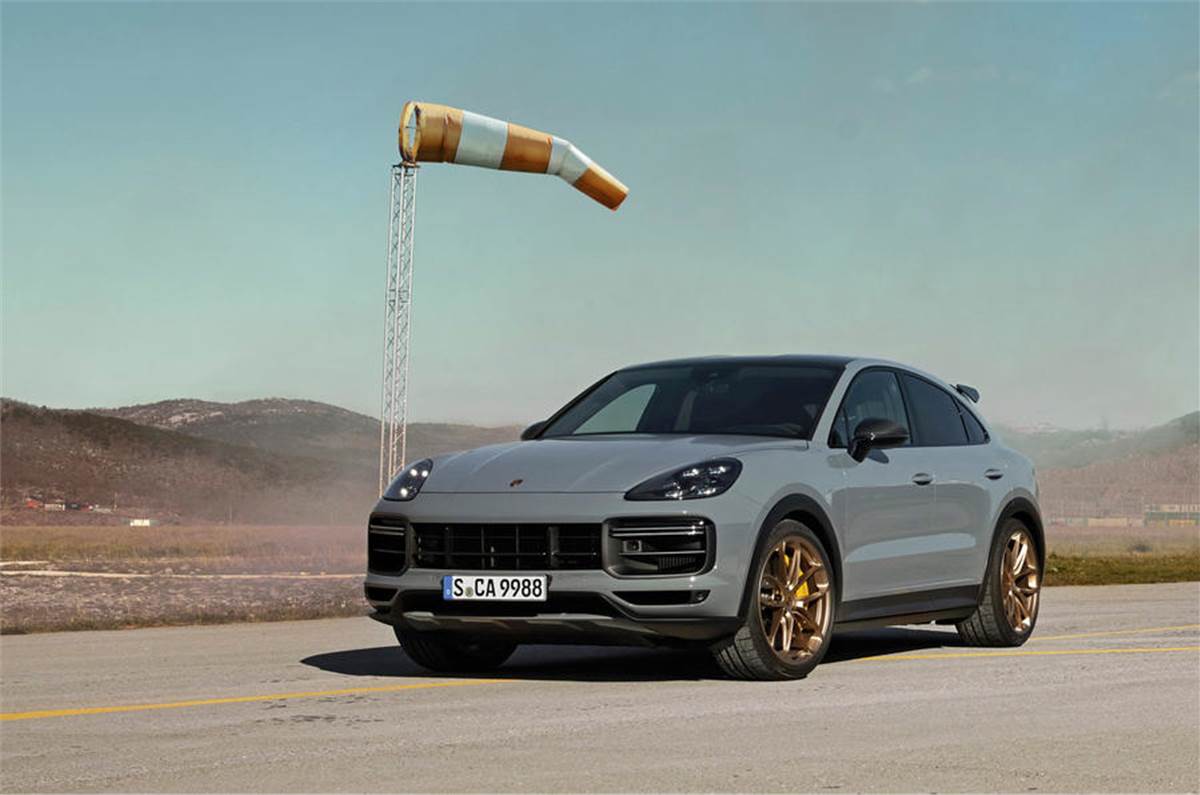 20210630013122_92_porsche_cayenne_gt_2021_official_reveal_static.jpg