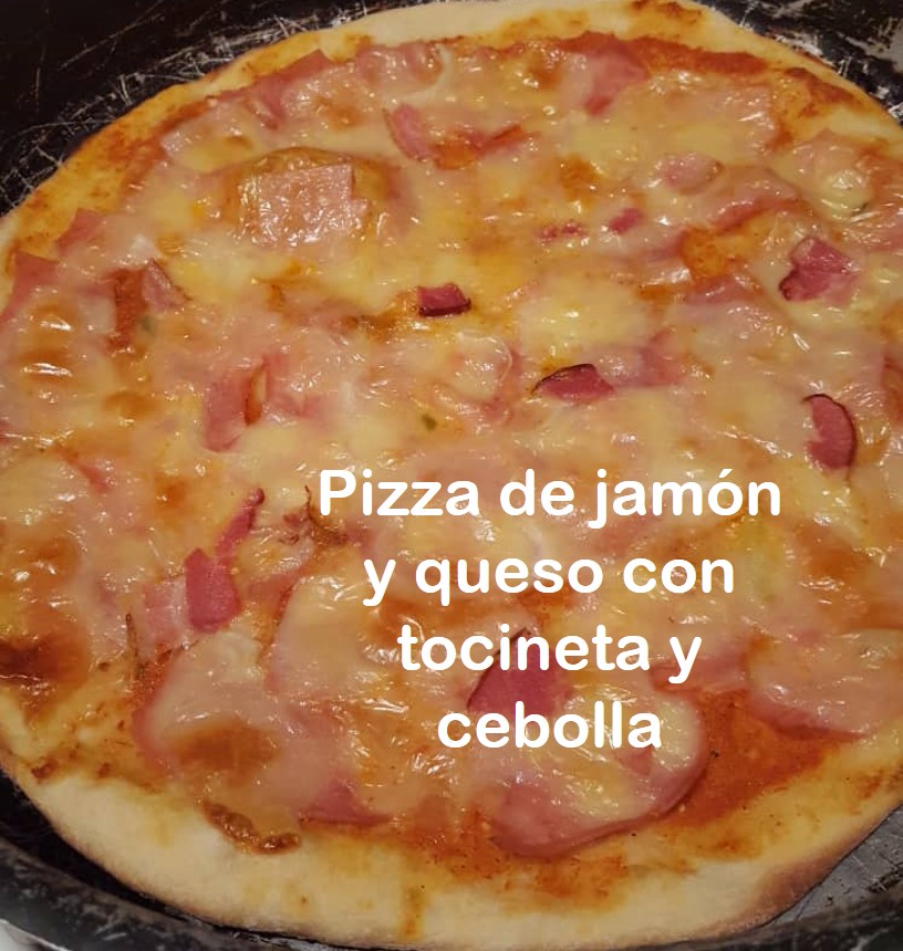 pizza de jamon y queso.jpg