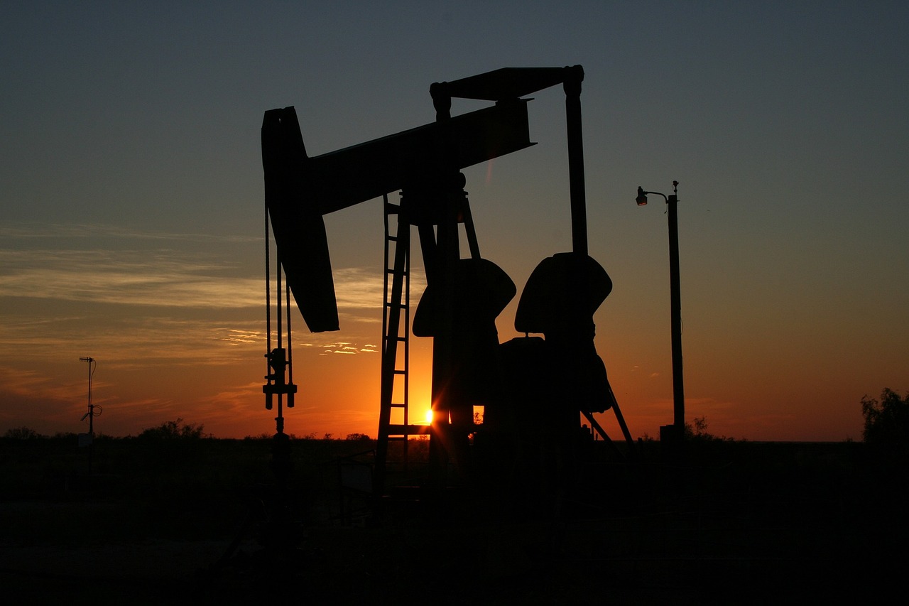 oil-106913_1280.jpg