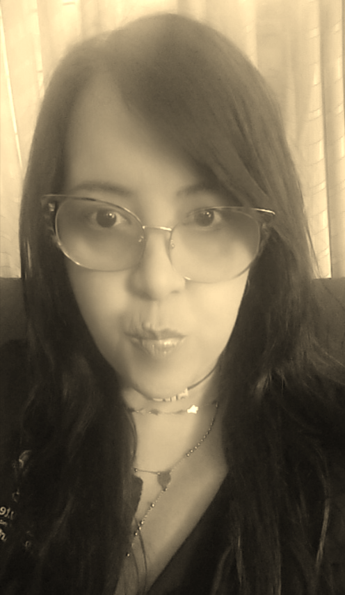 yo en sepia.png