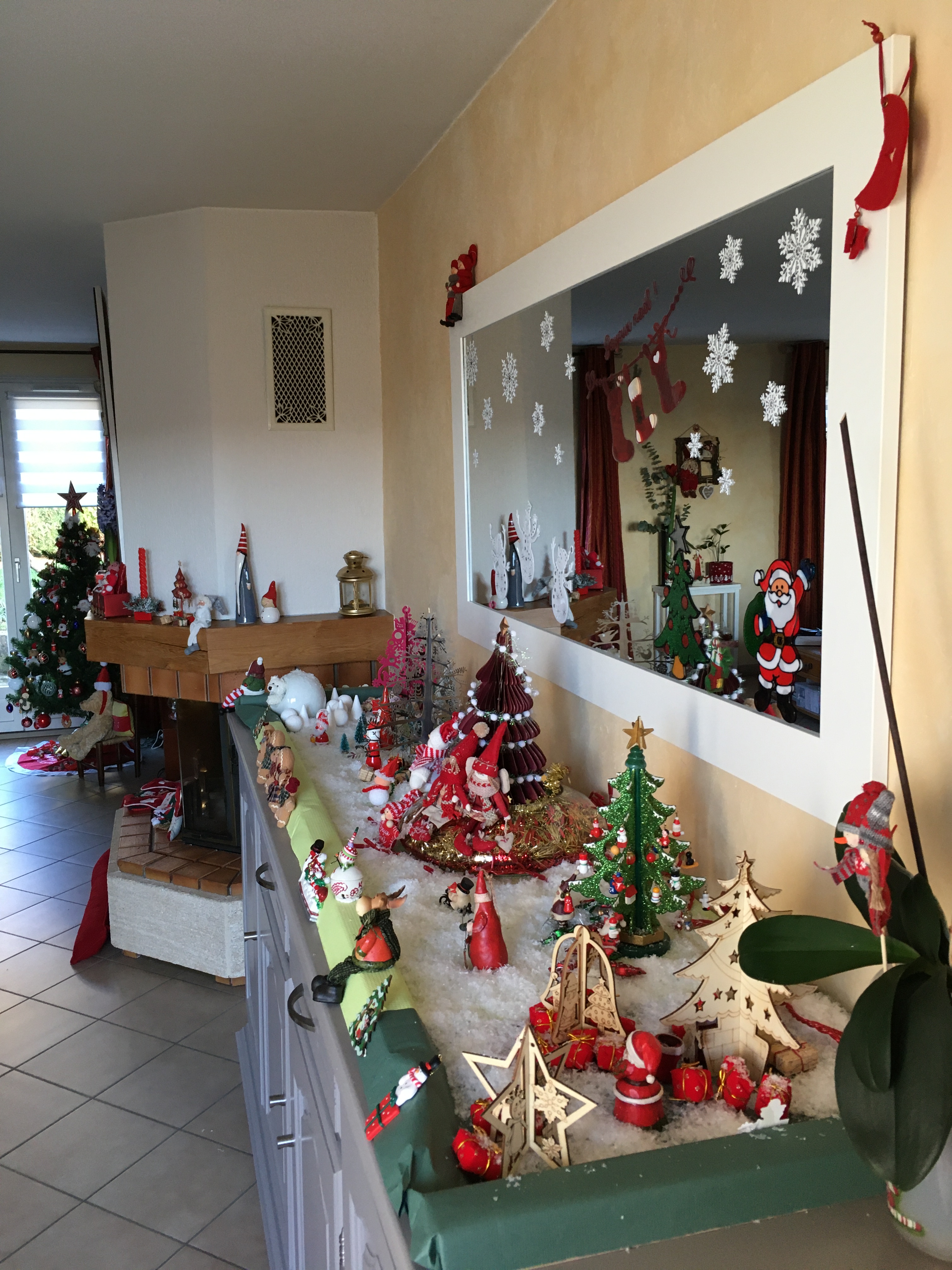 2020 Déco Noël salle à manger après (3).JPG