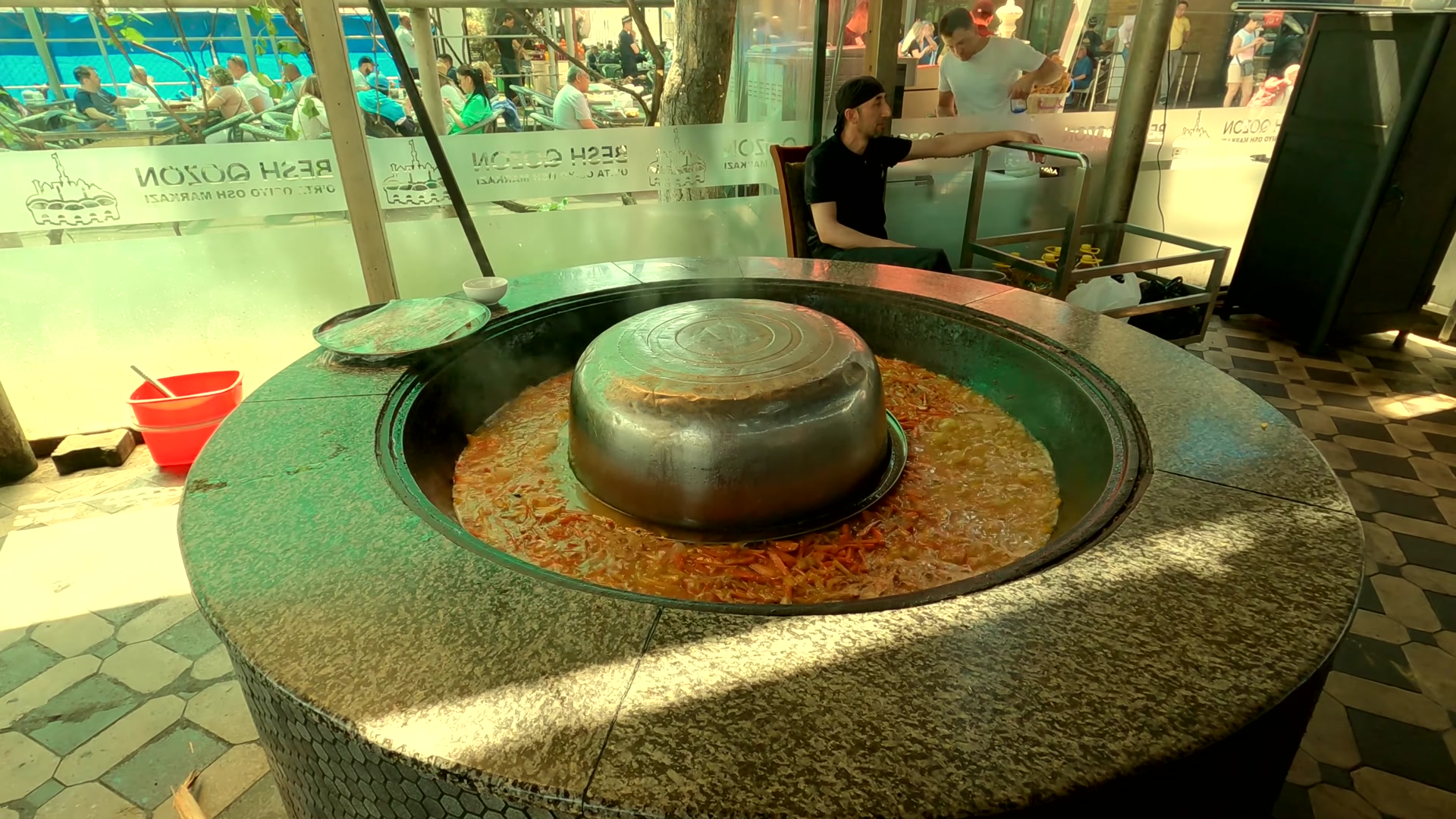 296.jpg