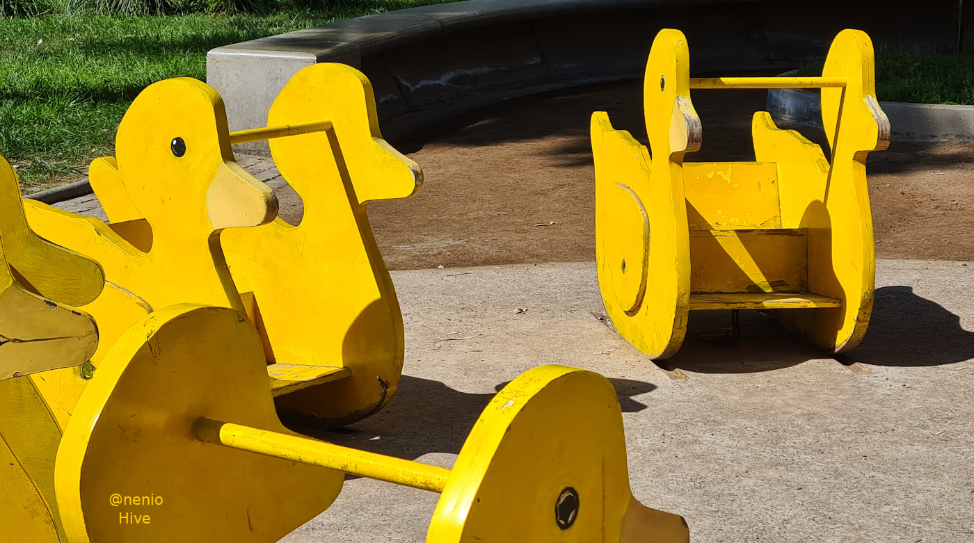 yellow-001.jpg
