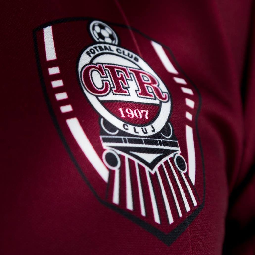 CFR Cluj logo.jpeg