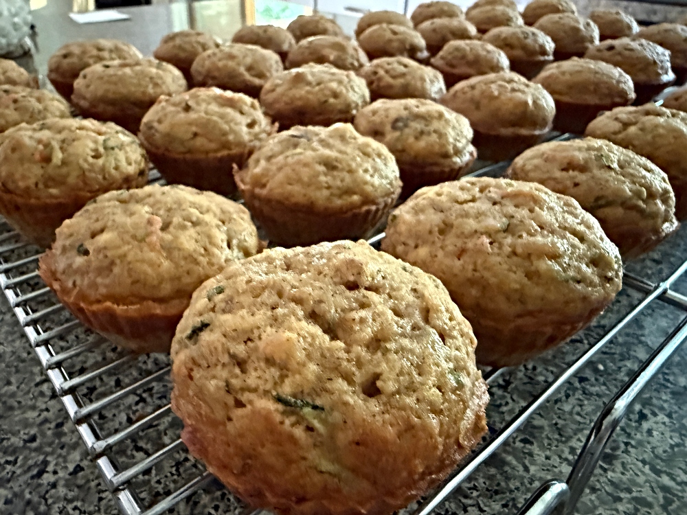 foodiesbeehive-zucchini-bread-1 (1).jpg