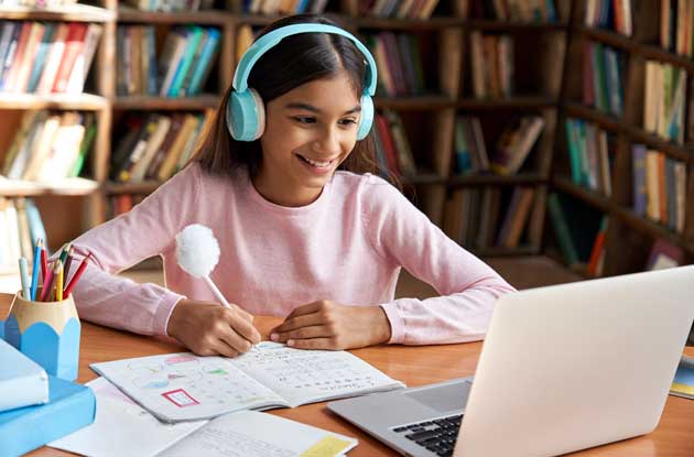 tween-girl-online-tutoring.jpg