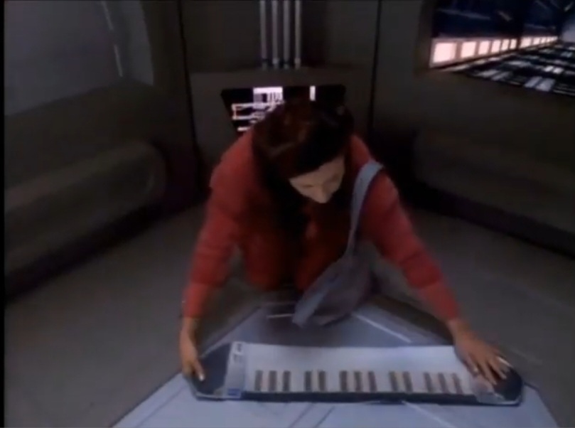 Screenshot_20250525_202212_YouTube.jpg