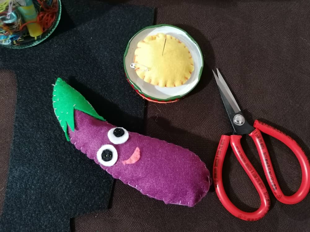 eggplant-diy-felt (8).jpeg