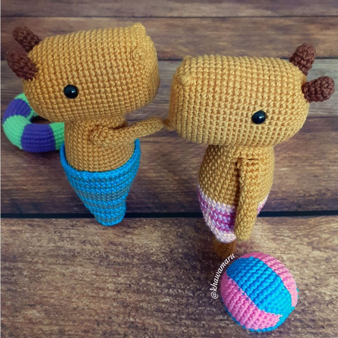 Pareja de Capibara amigurumi_Khawamaru_juguetes originales Perú.jpg