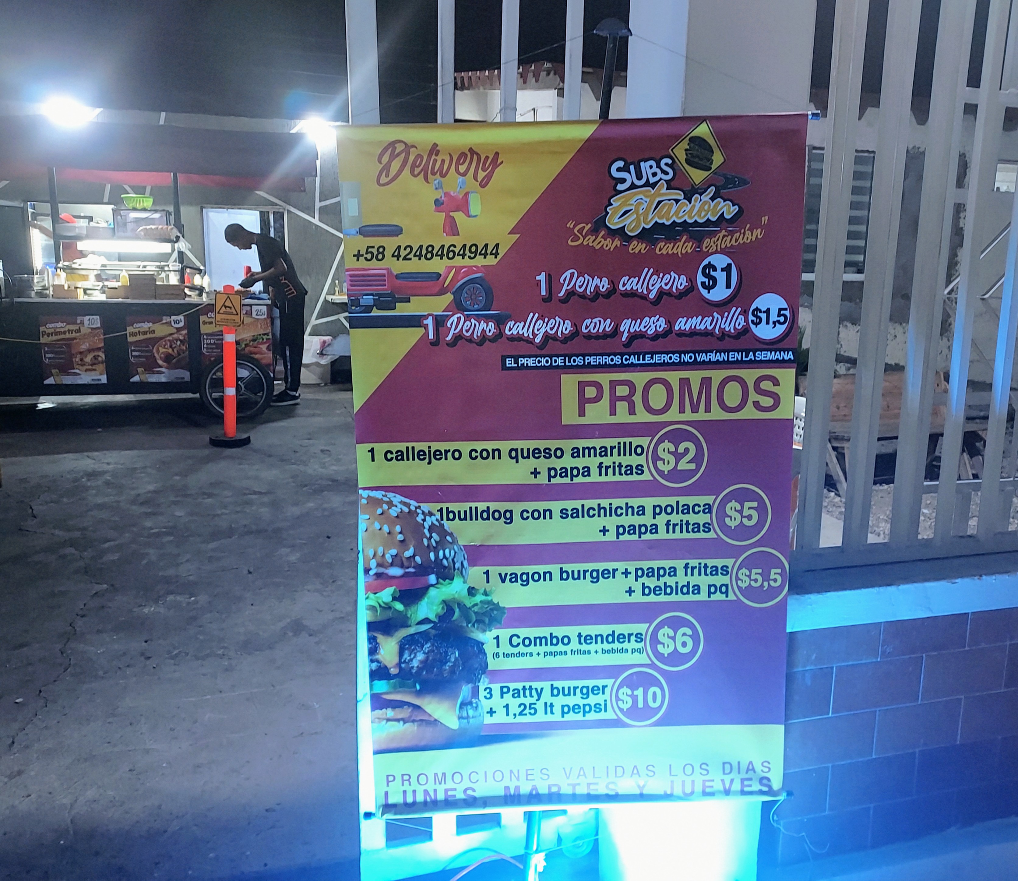 Hot dogs and fries, paid with HBD. Crypto adoption in Sucre-Venezuela