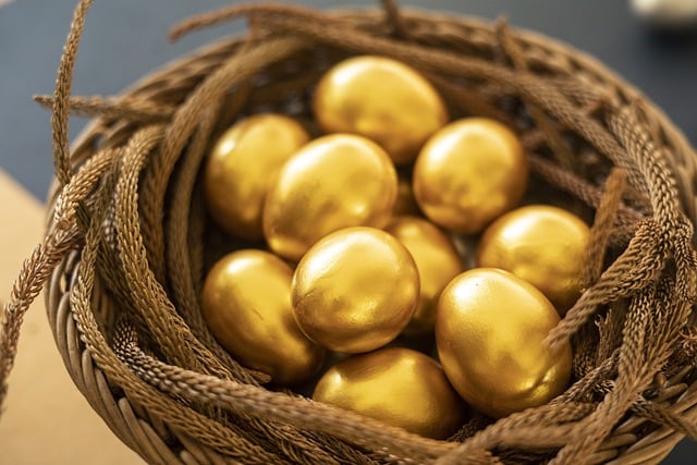 golden-eggs-7900990_640.jpg