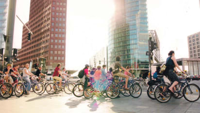 http___cdn.cnn.com_cnnnext_dam_assets_140813100412-best-biking-cities-berlin.jpg