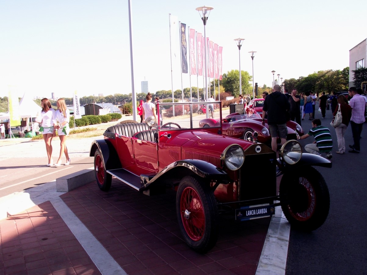 DSCF2966.jpg